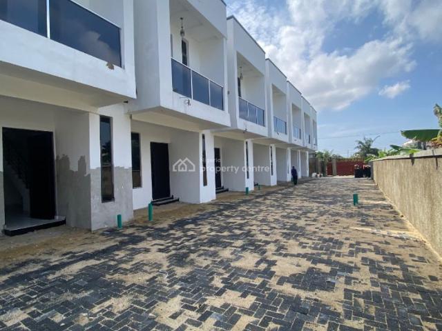 Detached house for sale in Eti Osa, Abuja