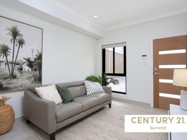 Townhouse for rent in Sydney, New South Wales