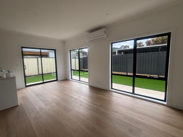 Townhouse for rent in Camerons Creek, Victoria