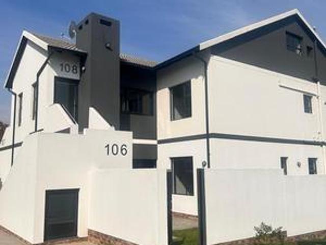 Townhouse for rent in Midrand
