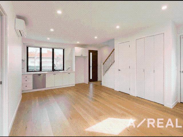 Townhouse for rent in Camerons Creek, Victoria