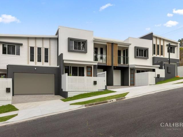 Townhouse for rent in Toombul, Queensland