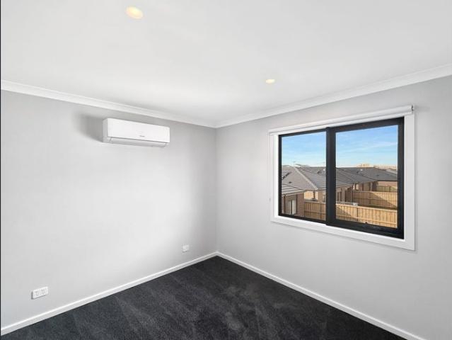 Townhouse for rent in Camerons Creek, Victoria
