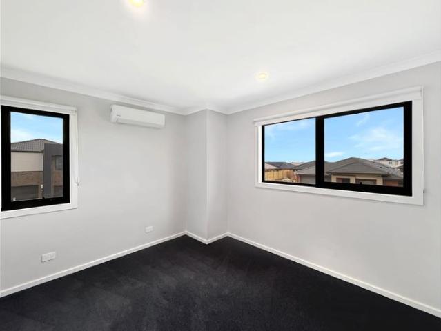 Townhouse for rent in Camerons Creek, Victoria