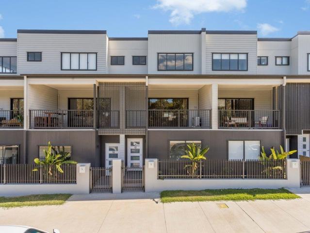 Townhouse for rent in Kallangur, Greater Brisbane