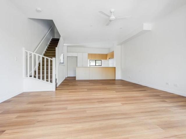 Townhouse for rent in Kallangur, Greater Brisbane
