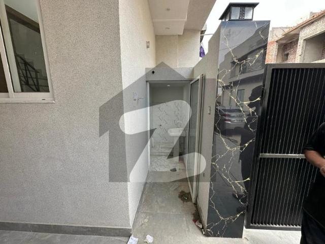 House for sale in Faisalabad, Islamabad Capital Territory