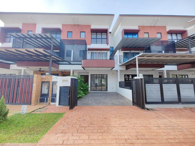 Terraced House for sale in Petaling, Subang Jaya