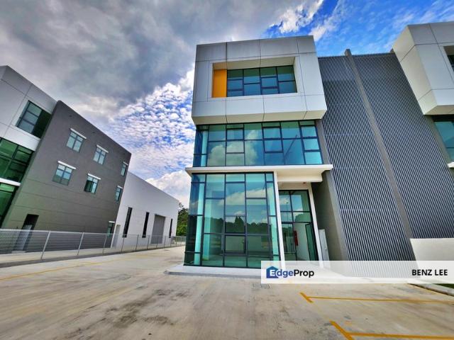 Warehouse for sale in Selayang, Selangor