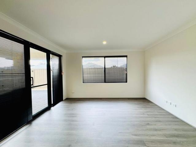 House for rent in South Yunderup, Western Australia