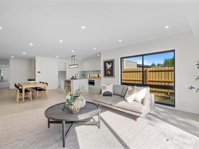 Townhouse for sale in Camerons Creek, Victoria