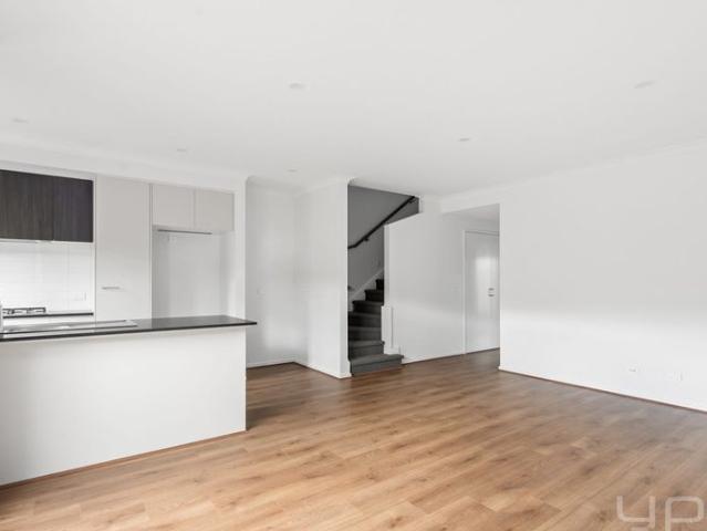 Townhouse for rent in Camerons Creek, Victoria