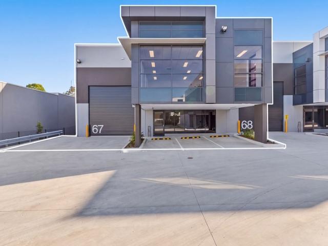 Warehouse for rent in Helensvale, Gold Coast City