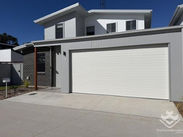 Townhouse for rent in Great Sandy Strait, Queensland