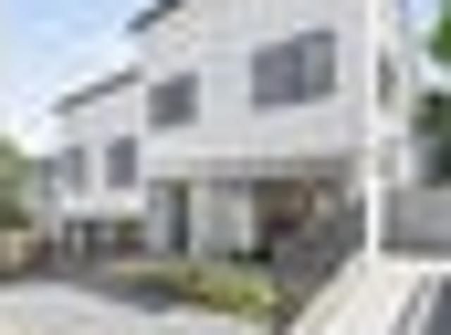 Townhouse for sale in Three Kings, Puketāpapa