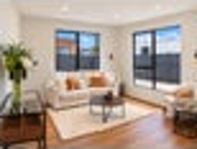 House for sale in Half Moon Bay, Howick