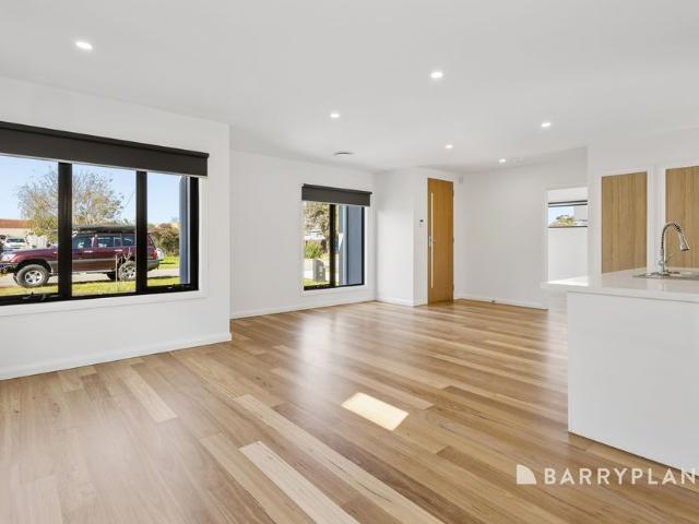 Townhouse for rent in Capel Sound, Melbourne