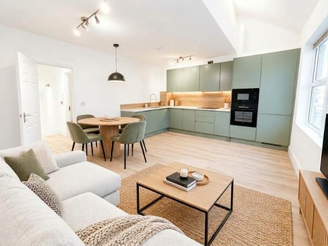 Apartment for rent in London Borough of Hammersmith and Fulham, Greater London