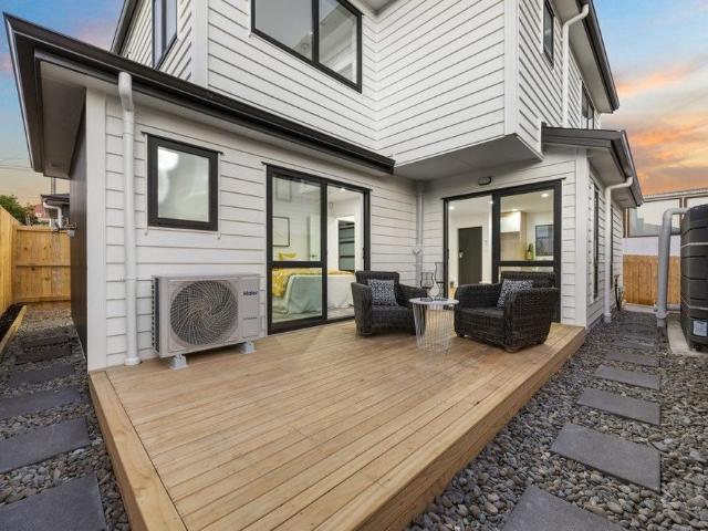 Townhouse for rent in New Windsor, Oroua County
