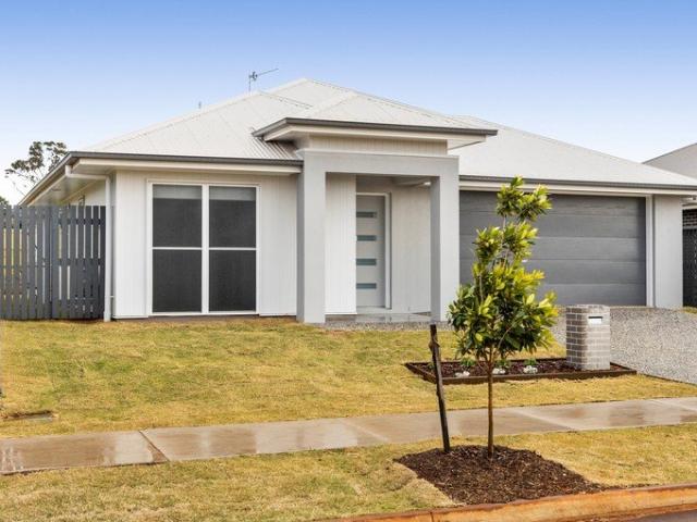 House for rent in Highfields, Queensland