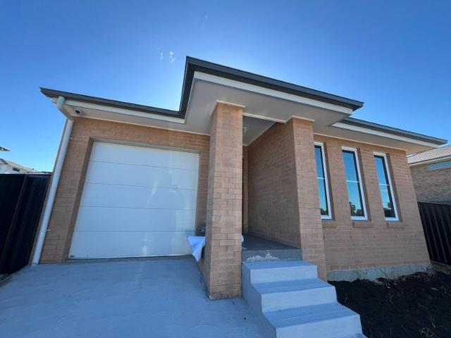 House for rent in Oxley Ridge, Sydney