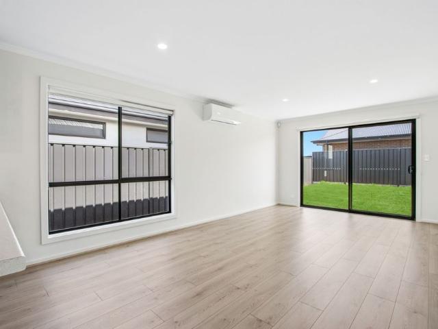 House for rent in Davoren Park, Adelaide