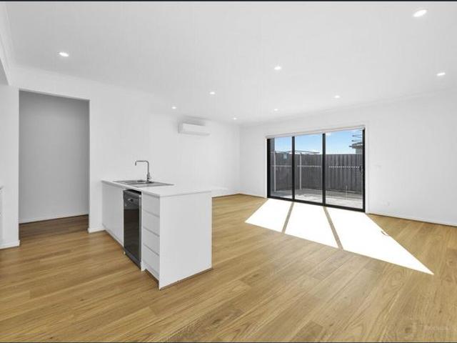 House for rent in Smiths Lane Estate, Melbourne