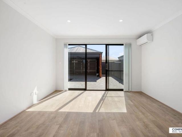 House for rent in Banksia Grove, Western Australia