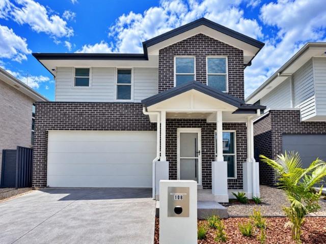 Cottage for sale in Catherine Field, Sydney