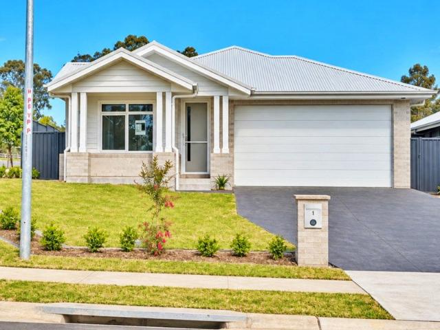 Cottage for sale in Appin, New South Wales