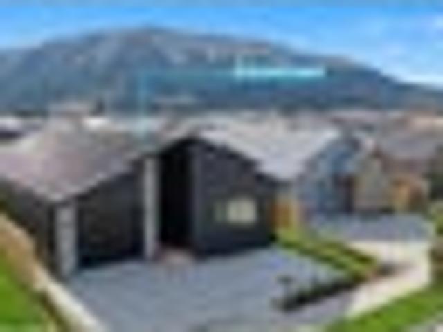 House for sale in Otakou