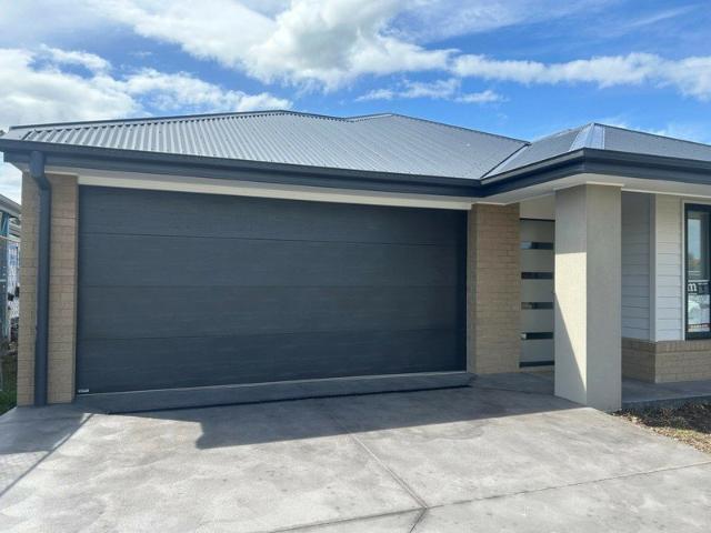 House for rent in East Bairnsdale, Shire of East Gippsland