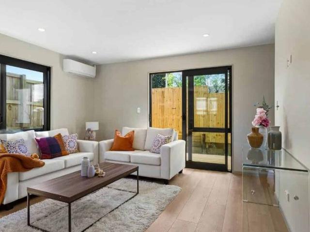House for rent in Owhata