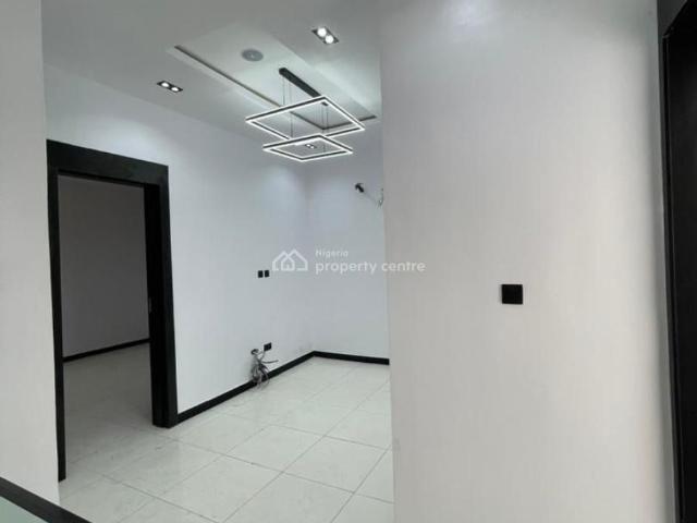 House for rent in Eti Osa, Lagos