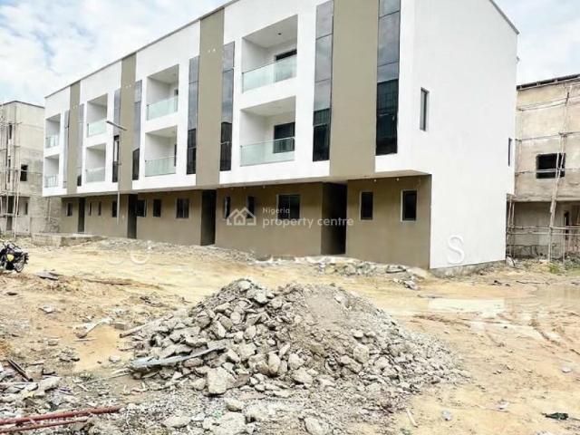 Detached house for sale in Eti Osa, Lagos