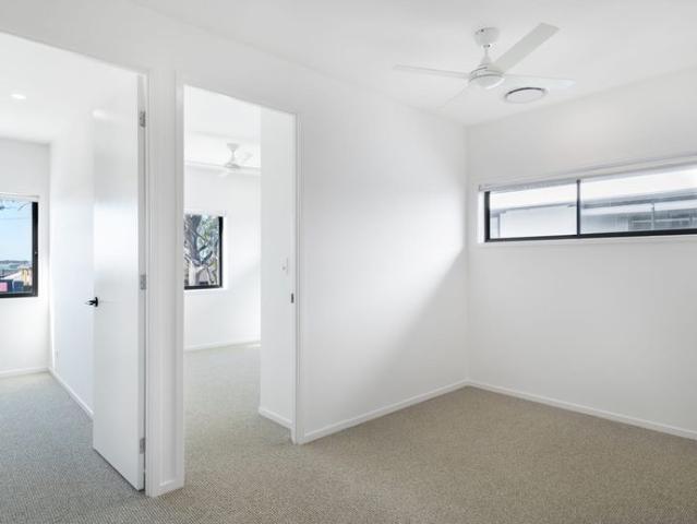 Townhouse for rent in Toombul, Queensland