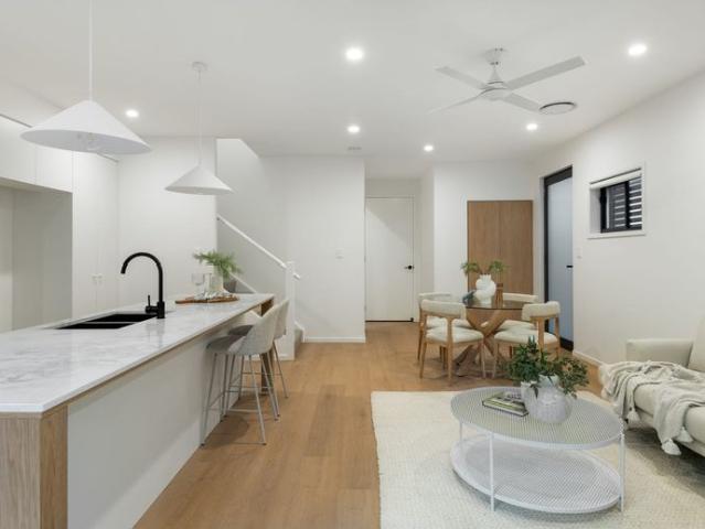 Townhouse for rent in Toombul, Queensland