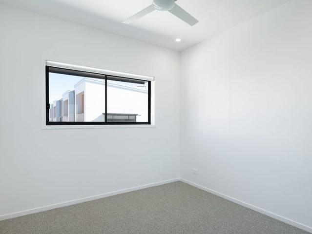 Townhouse for rent in Toombul, Queensland