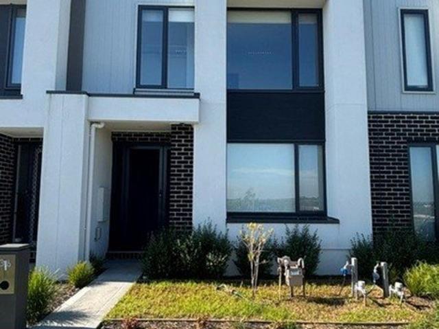 Townhouse for rent in Camerons Creek, Victoria