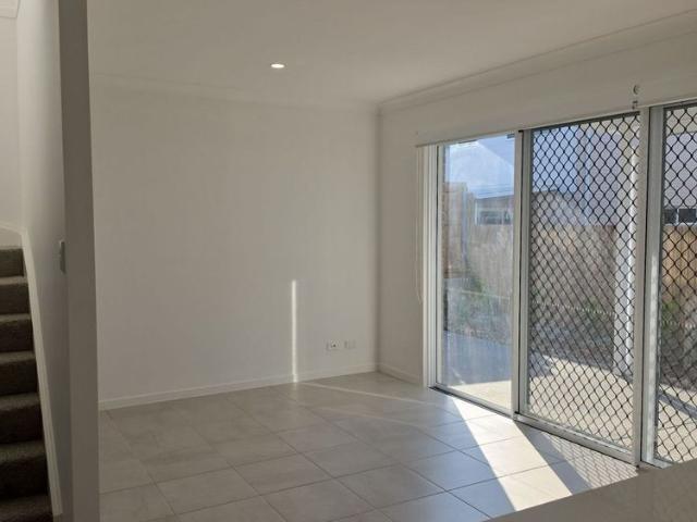 Townhouse for rent in Mango Hill, Greater Brisbane