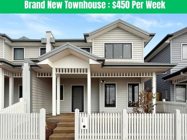 Townhouse for rent in Camerons Creek, Victoria
