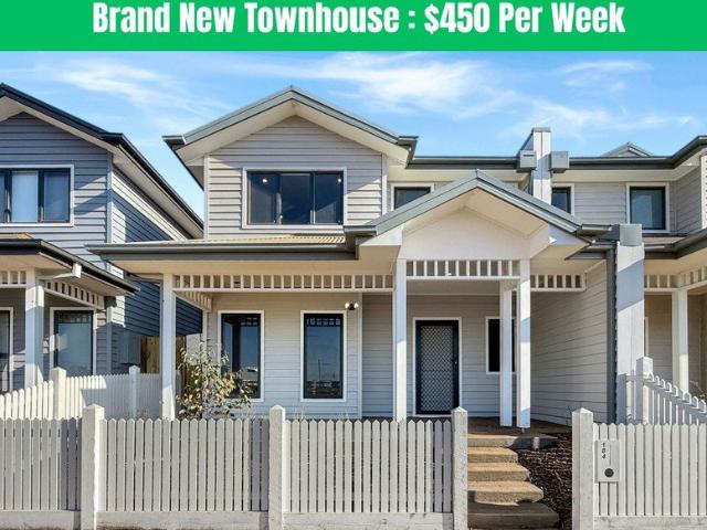 Townhouse for rent in Camerons Creek, Victoria