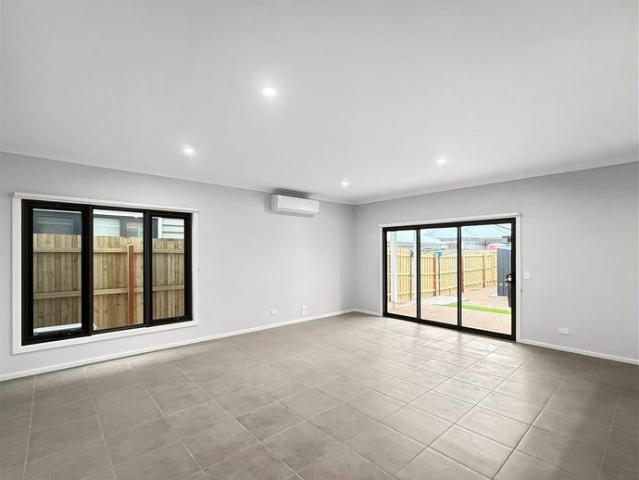 Townhouse for rent in Camerons Creek, Victoria