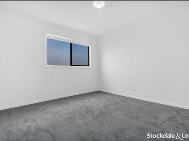 House for rent in Rathdowne, Melbourne