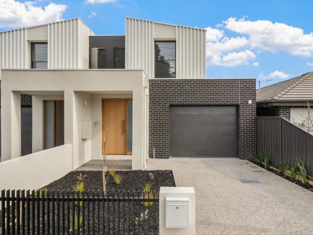 Cottage for rent in Camerons Creek, Victoria