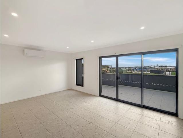 Townhouse for rent in Camerons Creek, Victoria