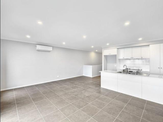 Townhouse for rent in Camerons Creek, Victoria
