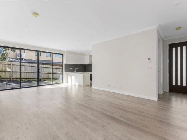 Townhouse for rent in Camerons Creek, Victoria