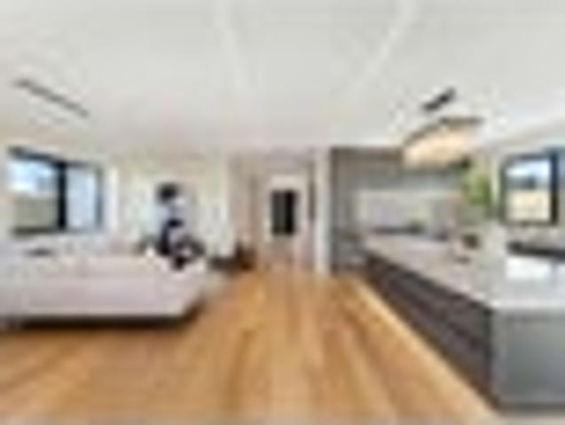 House for sale in Hayfield Park, Papakura