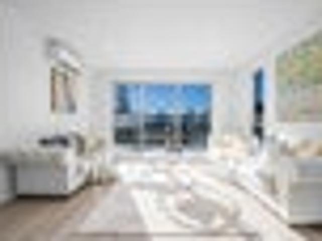 House for sale in Green Bay